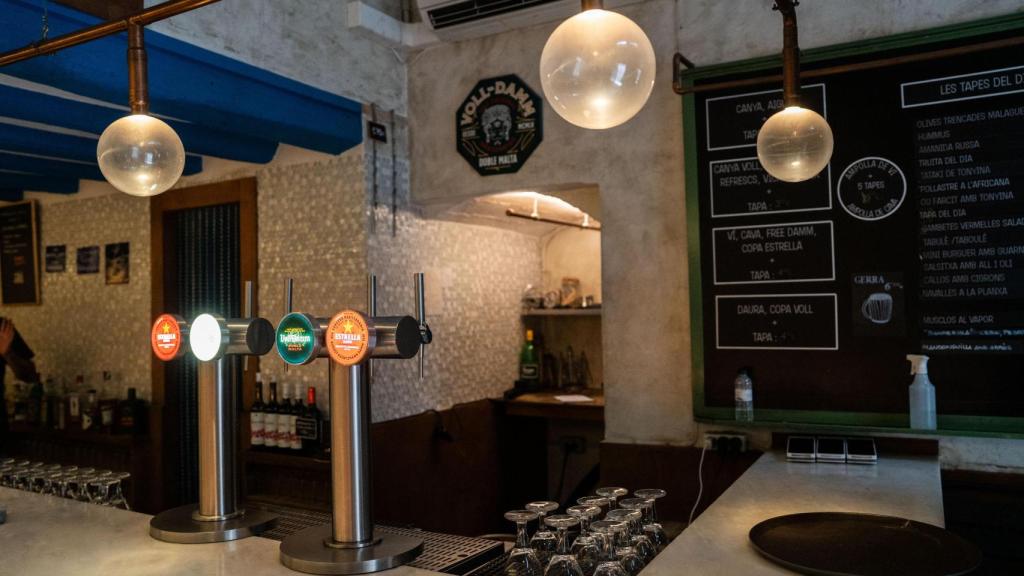 Barra del bar Raspall de Gràcia