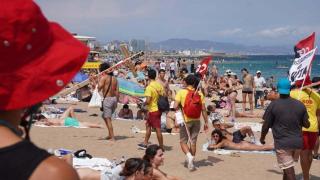 La seguridad de las playas de Barcelona: en jaque por una "gestión deficiente" de los servicios mínimos