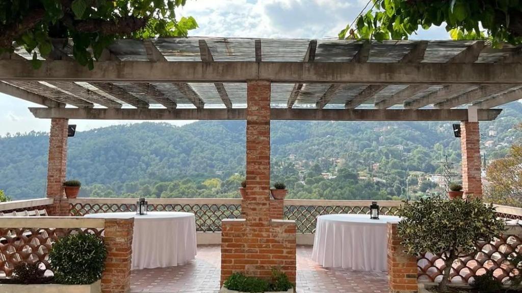 Masia Can Borrell de Sant Cugat