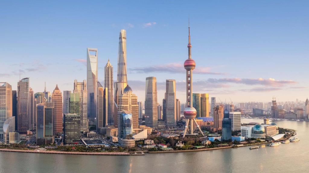 Ciudad asiática de Shanghái-Pudong, en China