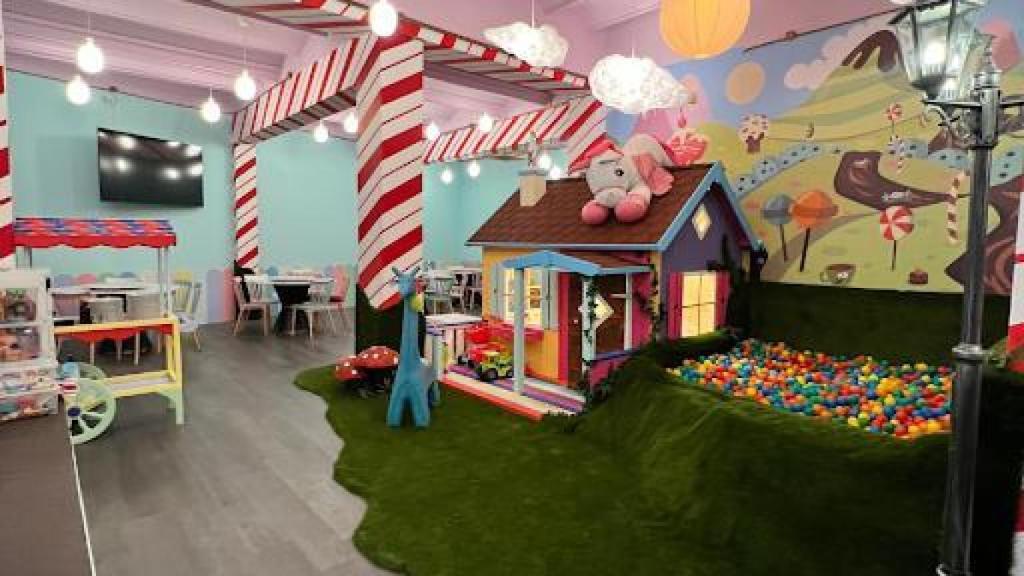 Interior del restaurante Charlie  de Barcelona